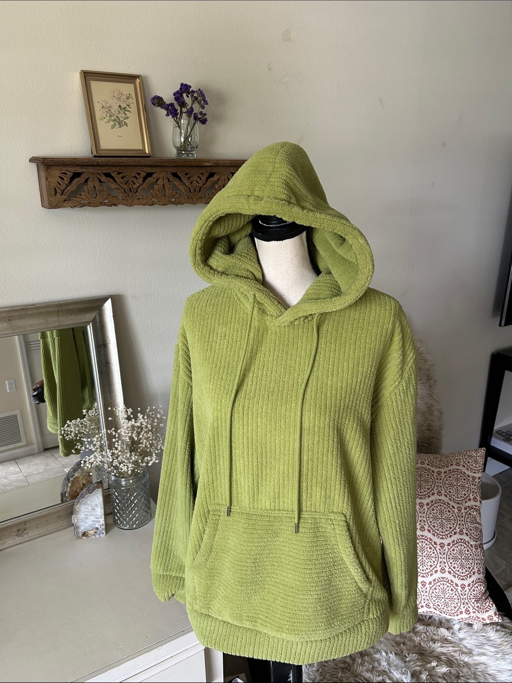Earthbound chartreuse Green soft comfy oversized fuzzy ribbed hoodie S